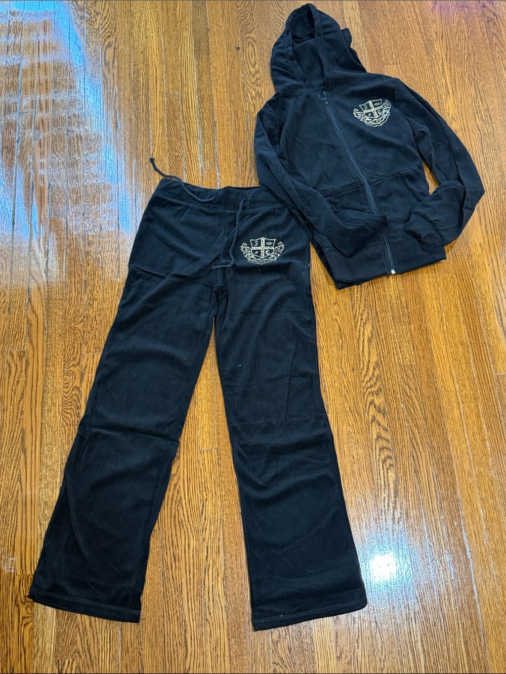 Brand new Black Velour Hoodie & Sweatpant Set with Crest Embroidery
